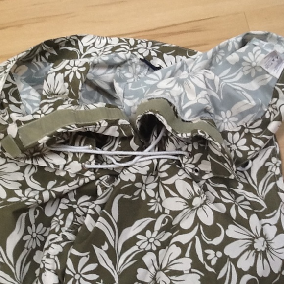Tommy Jeans Hawaiian Green Swim Trunks Sz L - Picture 8 of 8
